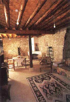 accommodation at palati at panayia in pafos cyprus holiday home s.JPG (26175 bytes)